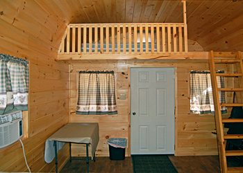 Primitive Insulated Loft Cabin, with pine finished interior